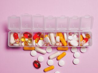 Tabletky na chudnutie, výskum rakoviny, akvizície: Farmaceutický priemysel pred ďalšou vlnou rastu